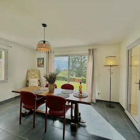 Dom wakacyjny Maison De Plain-pied, Avec Climatisation, A 700 M Du Centre De Sarlat-la-Canéda