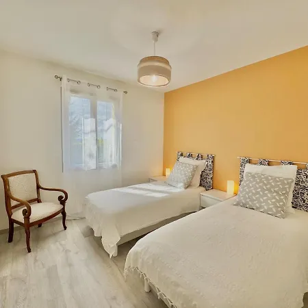 Maison De Plain-pied, Avec Climatisation, à 700 M Du Centre De Hébergement de vacances Sarlat