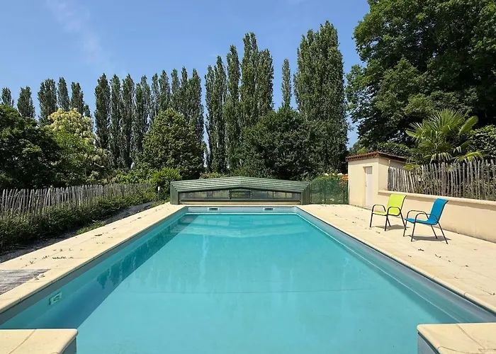 Dom wakacyjny Maison De Plain-pied, Avec Climatisation, A 700 M Du Centre De