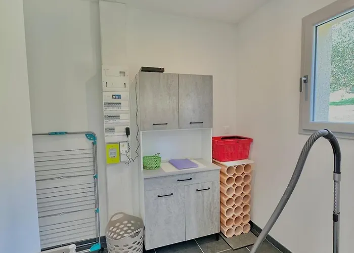 Maison De Plain-pied, Avec Climatisation, A 700 M Du Centre De Dom wakacyjny *