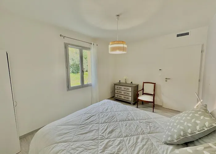 Maison De Plain-pied, Avec Climatisation, A 700 M Du Centre De Sarlat-la-Canéda